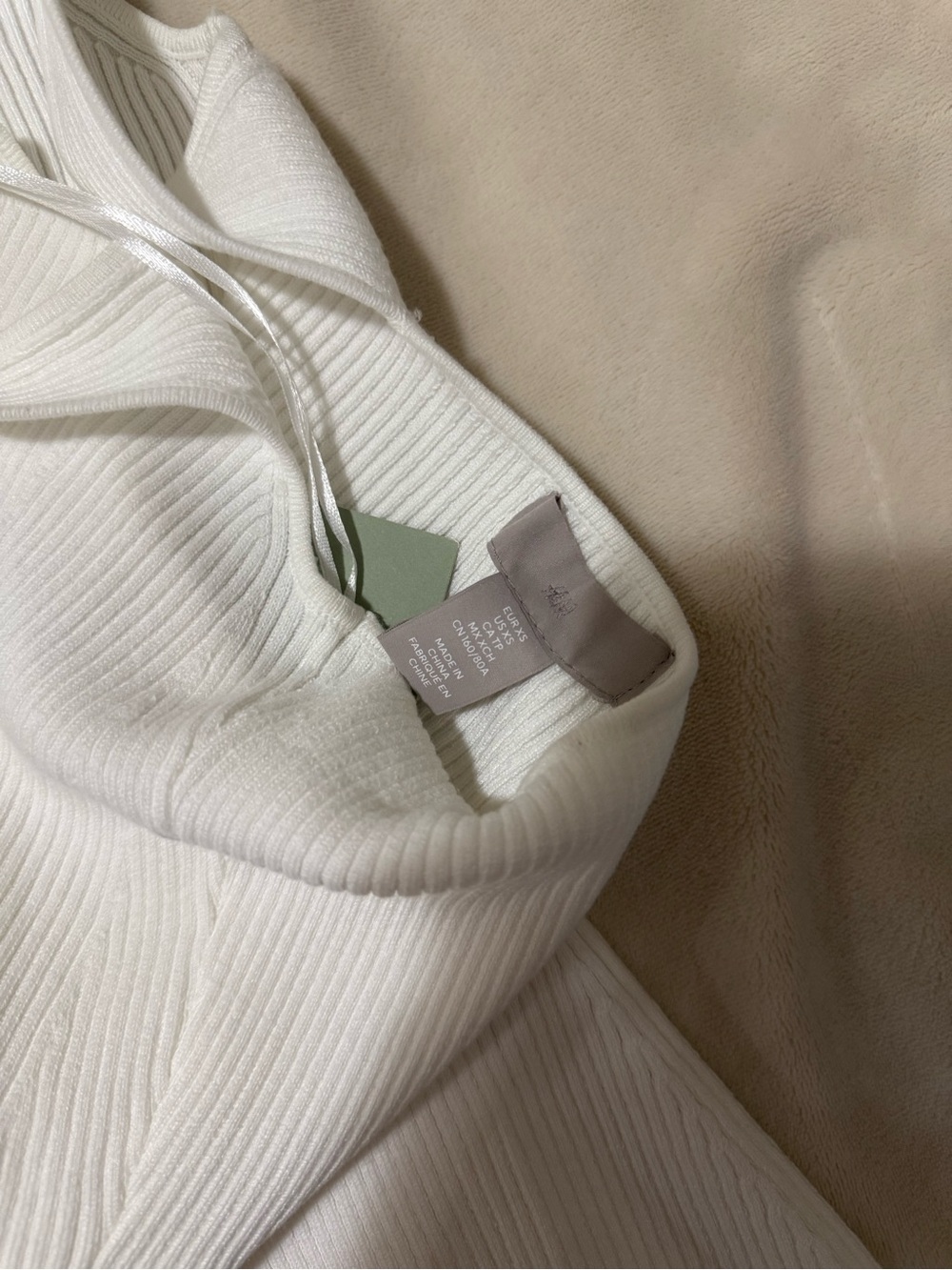 H&M Square Neck Tank - Picture 3 of 3